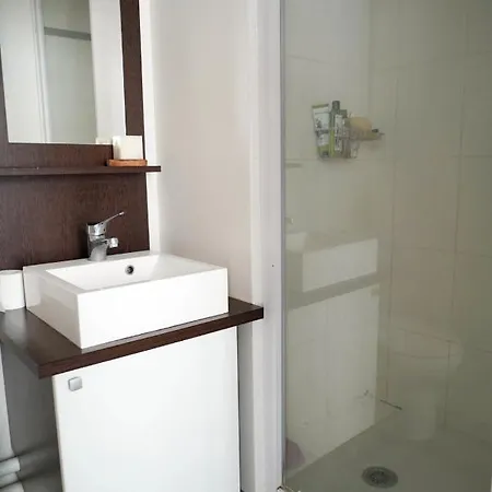 Bright Studio Near The Canal Saint Martin Apartmán