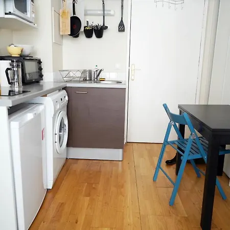 Bright Studio Near The Canal Saint Martin Apartmán *